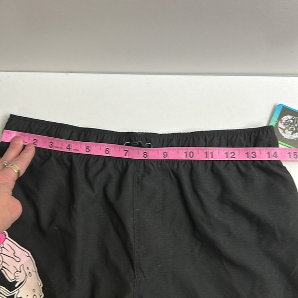 Hurley Boys Black Board Shorts with Graphic‎ Design size large NWT - Picture 6 of 7